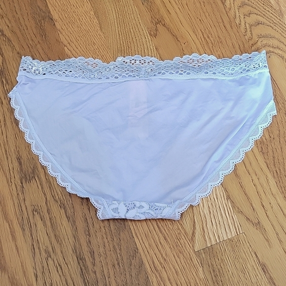 NWT Victoria's Secret Body by Victoria Bikini Panties Size Small - Picture 3 of 3